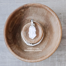 Carica l'immagine nel visualizzatore di Gallery, Collana My Aura filo grigio, Selenite