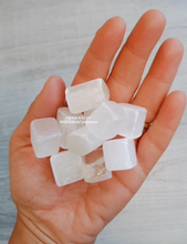 Carica l'immagine nel visualizzatore di Gallery, Selenite burattato