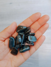 Carica l'immagine nel visualizzatore di Gallery, Occhio di Falco burattato