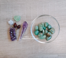 Carica l'immagine nel visualizzatore di Gallery, Avventurina Verde burattata