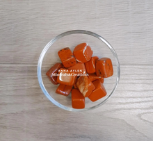 Carica l'immagine nel visualizzatore di Gallery, Diaspro Rosso burattato