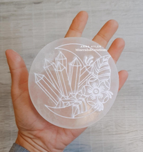 Carica l'immagine nel visualizzatore di Gallery, Disco Selenite Luna e Cristalli