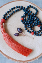 Carica l'immagine nel visualizzatore di Gallery, Mala Shungite e Legno tinto a mano