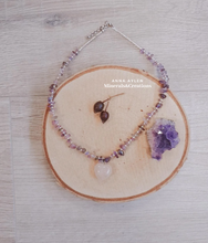 Carica l'immagine nel visualizzatore di Gallery, Petit Collier Ametista scaglietta con ciondolo in Quarzo Rosa